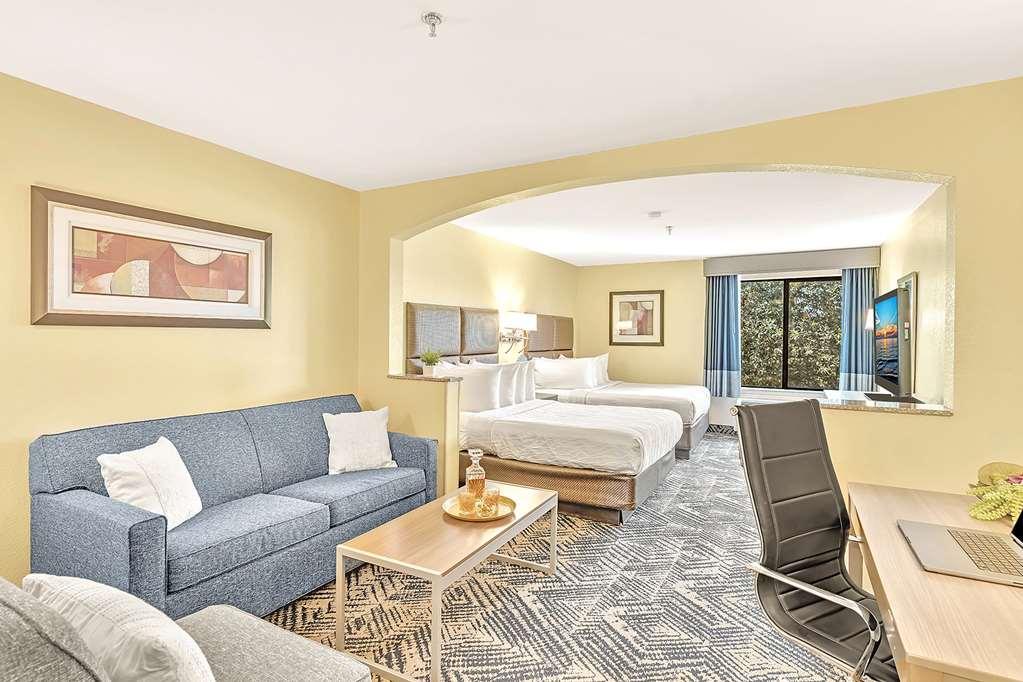Best Western Plus Lewisville Flower Mound Szoba fotó